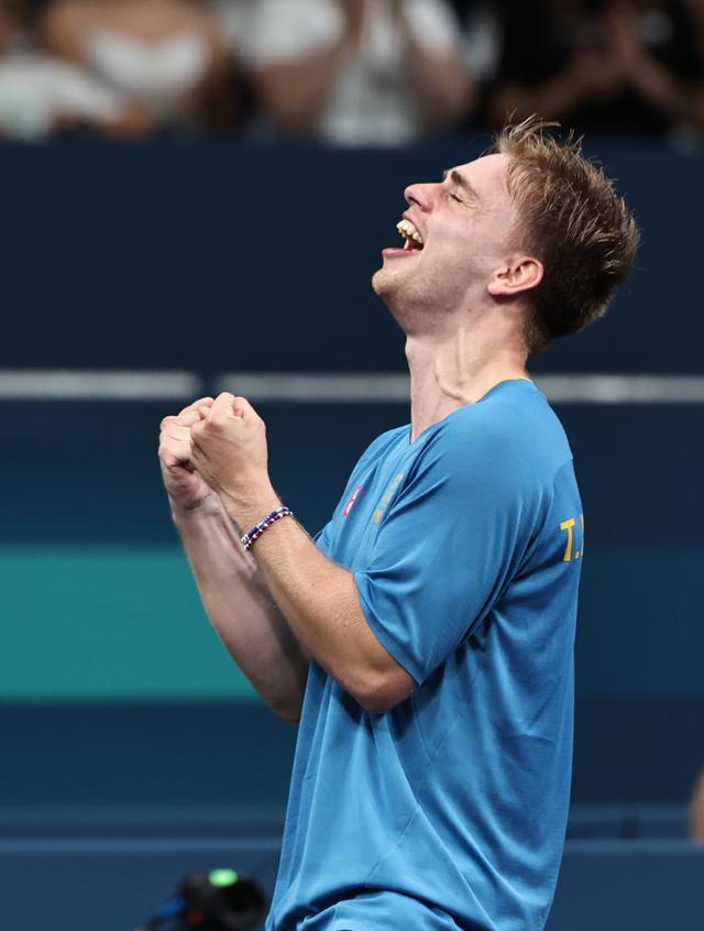 还进一步推 还进一步推