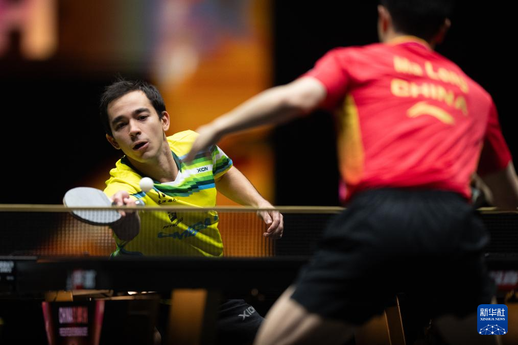 年轻球员提 年轻球员提